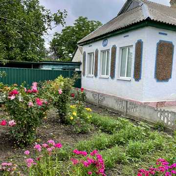 Першотравнева, 1