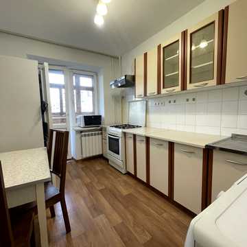 Флоренції вул., 5