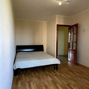 Перемоги просп., 72