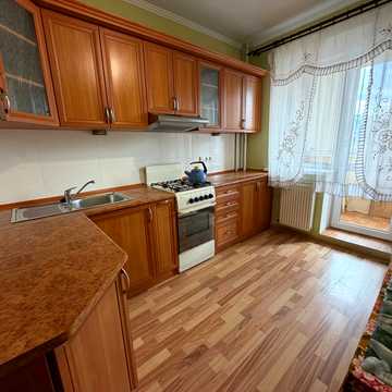 Ольги Кисілевської вул., 32