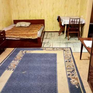 Івана та Юрія Лип вул. (Гайдара), 32