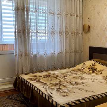 Ревуцького вул., 20