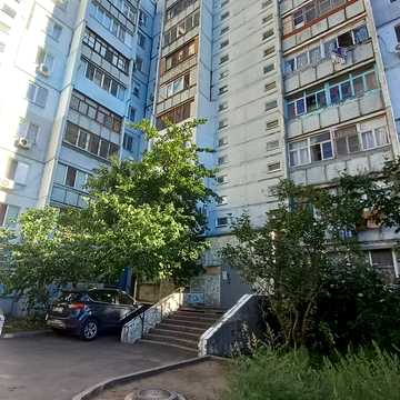 2 Слобідська вул., 75