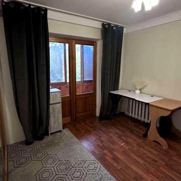 Леся Курбаса просп., 10-Г