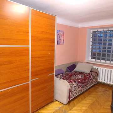Юрія Пасхаліна вул. (Ілліча), 12