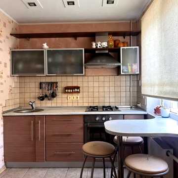 Каденюка вул. (Танкопія), 11