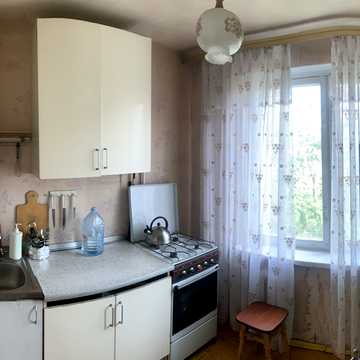 Мілютенка вул., 40/16