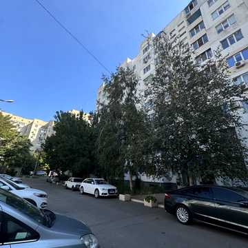 Паркова вул., 79