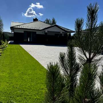 Обухівська вул., 135В/32