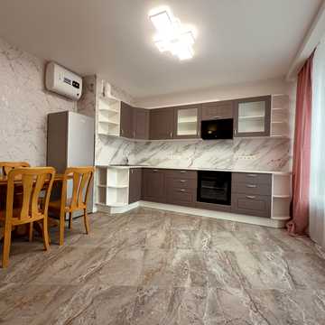 Родини Крістерів вул., 2