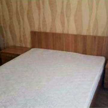 Олександра Попова вул., 3