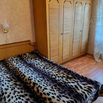 Березняківська вул., 2