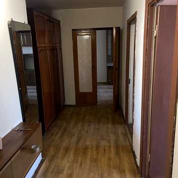 Володимира Великого вул. (Артема), 63