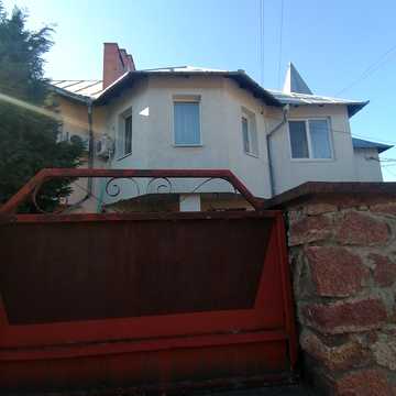 Садова вул.