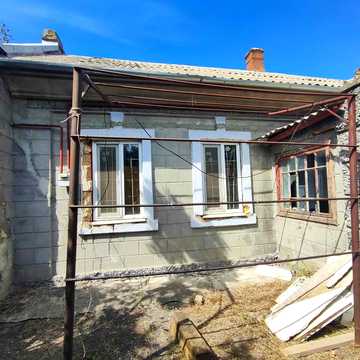Степова вул., 10
