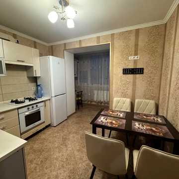 Миколаївська вул., 26