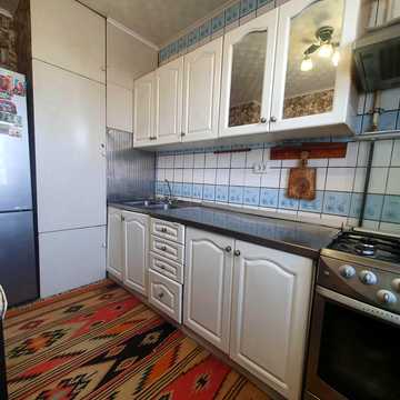 Збройних Сил України вул. (Інтернаціоналістів), 15