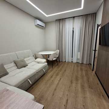 Краснова вул., (68 перлина)
