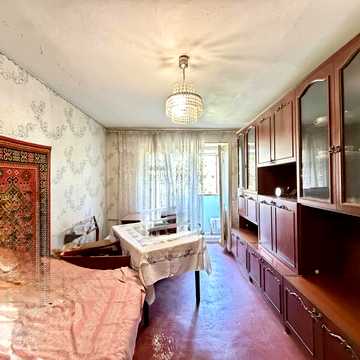 Театральна вул. (Васляєва), 31