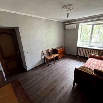 Олеся Гончара вул., 15