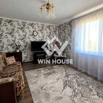 Лариси Руденко вул., 10