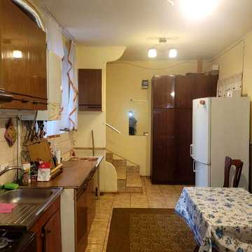 Олександра Свіща вул. (Середня), 22