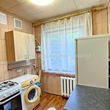 Ювілейний просп. (), 51б