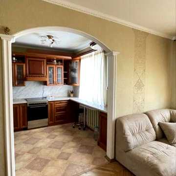 Володимира Івасюка просп. (Героїв Сталінграду), 42-Б
