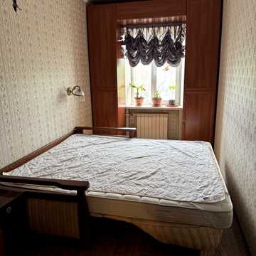 Голосіївський просп. (40-річчя Жовтня), 98/2