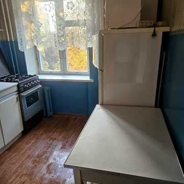 Остапа Вишні вул., 4