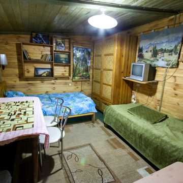 Чубаївська вул., 40