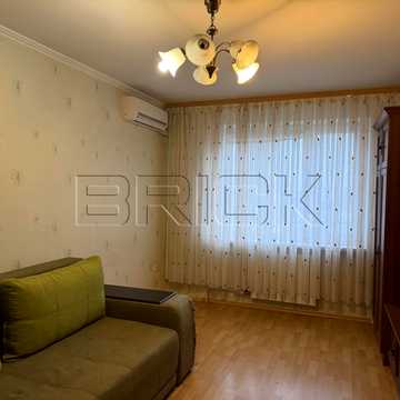 Голосіївський просп. (40-річчя Жовтня), 15-Б