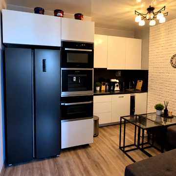 Юрія Кондратюка вул., 7