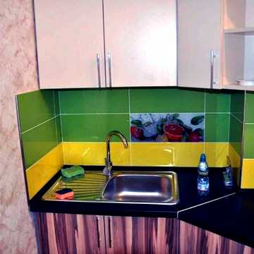 Травневий пров., 6