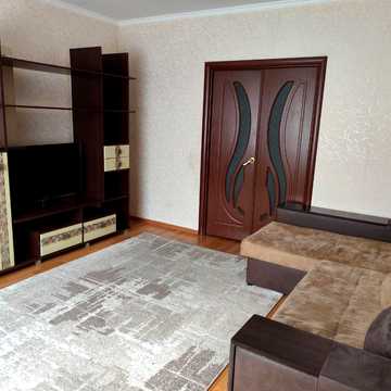 Варшавська вул., 68