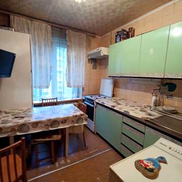 Любінська вул., 162