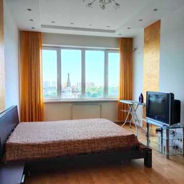 Європейська вул. (Карла Маркса), 88