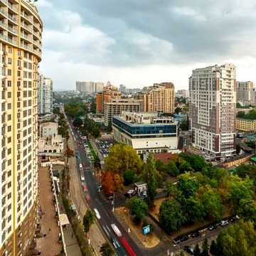 Генуезька вул., 1-Е