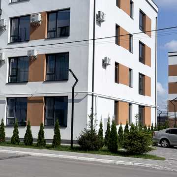 Переможцям слава вул., (Будинок 4)