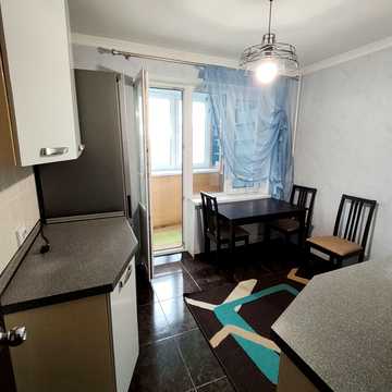 Володимира Івасюка просп. (Героїв Сталінграду), 53