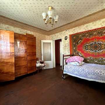 Київська вул., 25