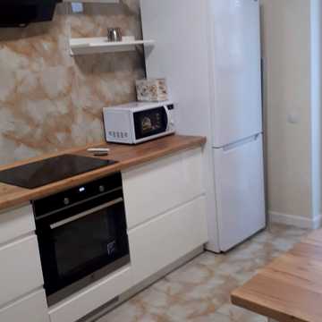 Андрія Аболмасова вул. (Панельна), 4