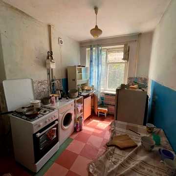 Слави бульв., 3