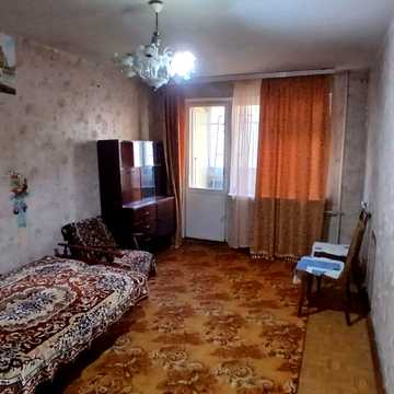Євгена Танцюри вул. (Генерала Петрова), 44