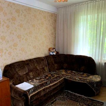 Ніжинська вул., 16