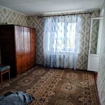 Будівельників бульв., 12