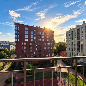 Захисників Маріуполя вул. (Костромська), 81