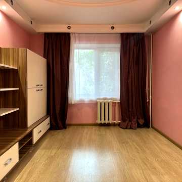Васильківська вул., 8