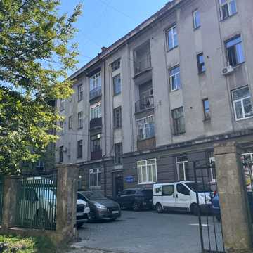 Грюнвальдська вул., 15
