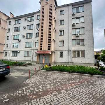 Петра Калнишевського вул., 42